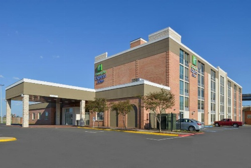 Holiday Inn Express And Suites Shreveport - Downtown image 26